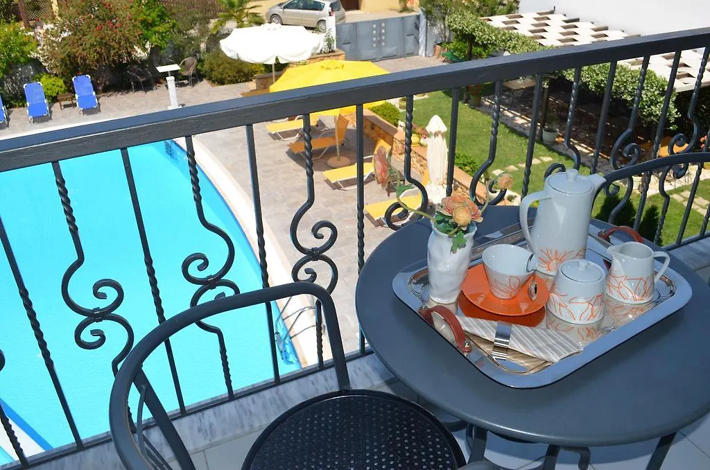 Elanios Zeus Aparthotel Stavros